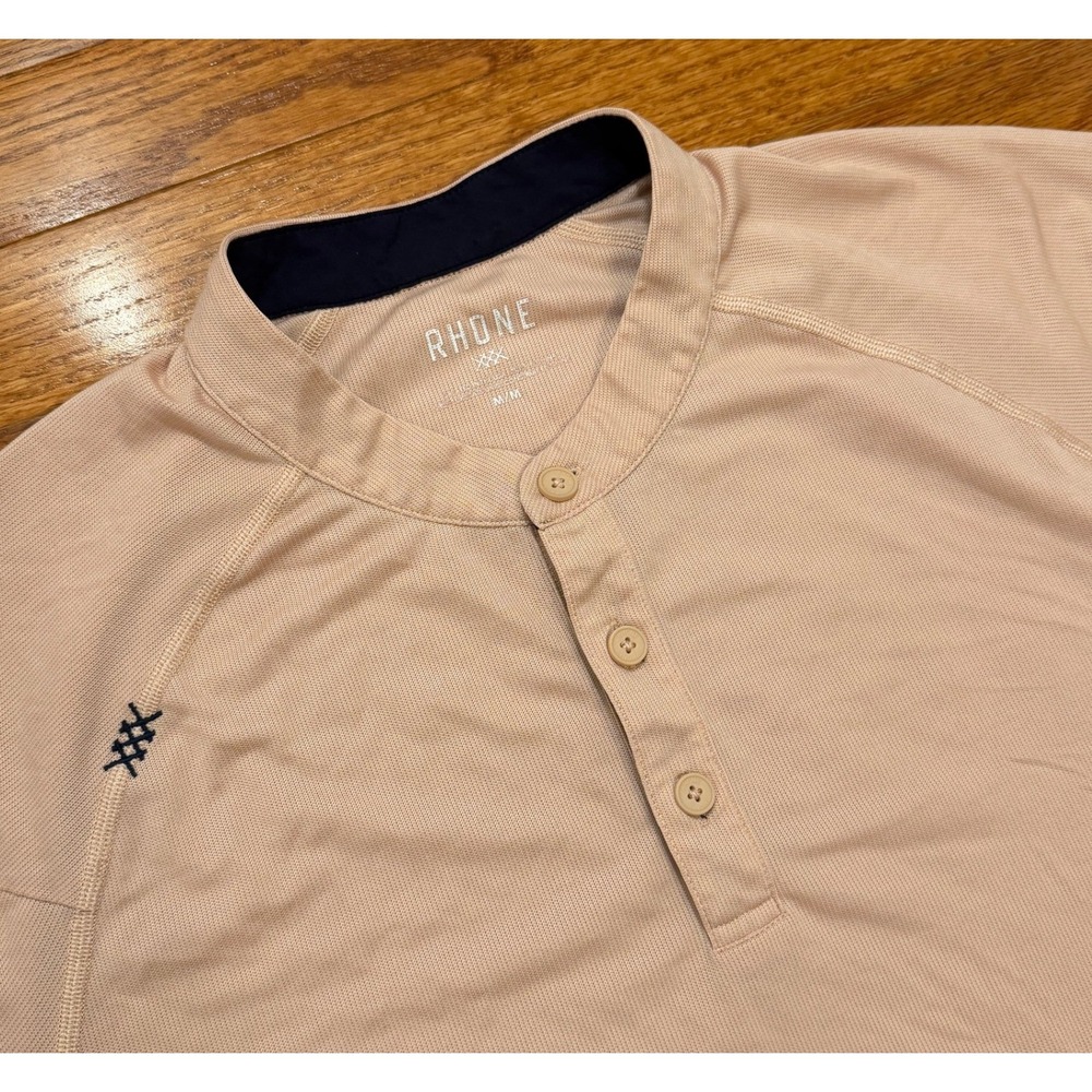 Rhone Blade Collar Golf Polo Shirt Mens Medium Coral Performance Tech Stretch